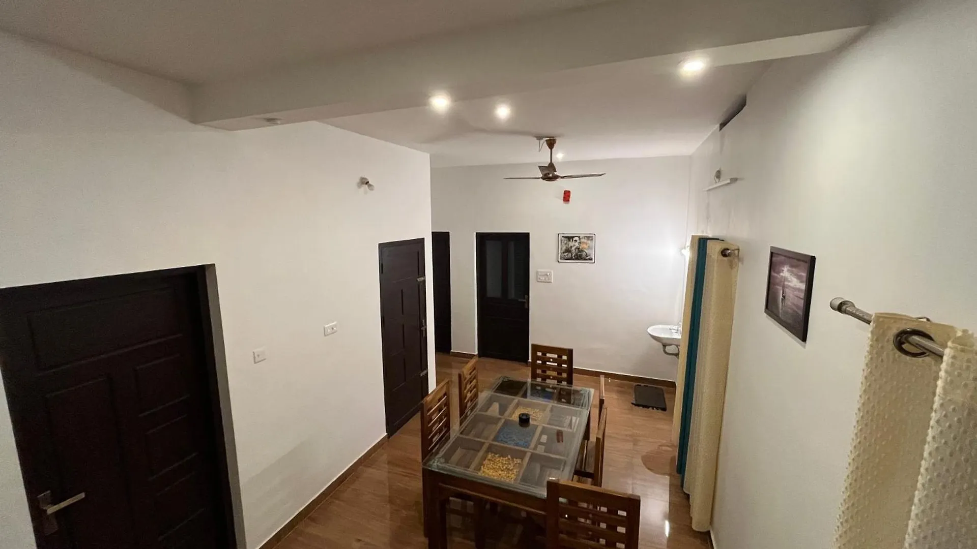 Phoenix Homestay Varkala 0*,