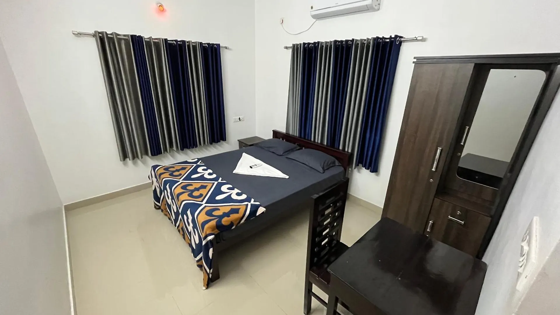 Phoenix Homestay Varkala