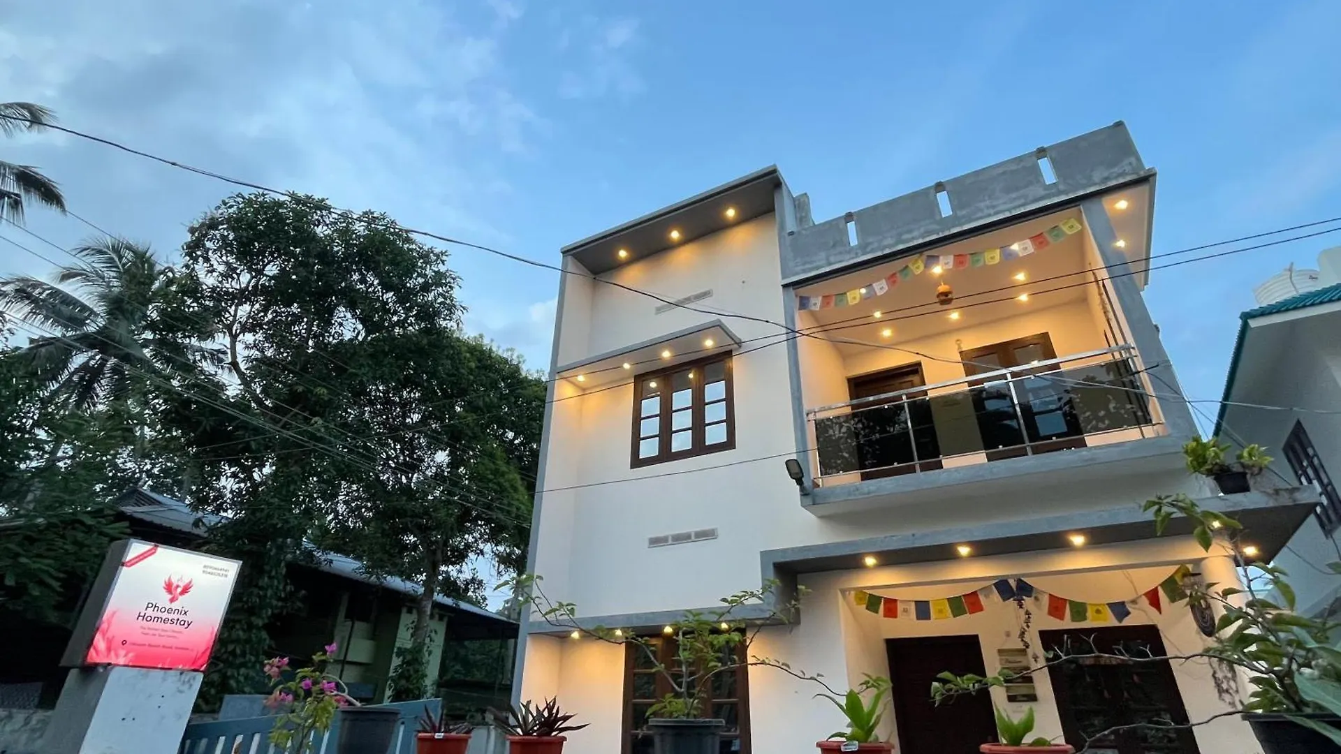Phoenix Homestay Varkala